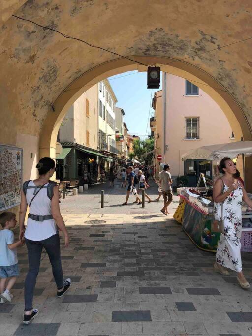 Old Antibes, One Bed App, In Front Of The Port! Apartment Ngoại thất bức ảnh